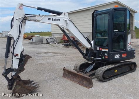 bobcat e321 14 mini excavators for sale near me|2015 bobcat e32 mini excavator.